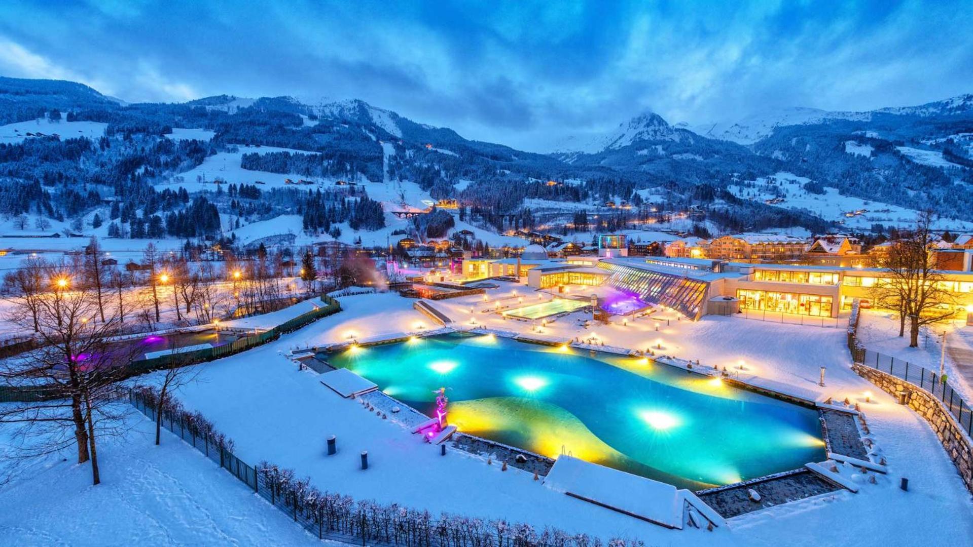 Aktiv- & Gesundheitsresort Das Gxund - Thermeneintritt Inklusive バート・ホーフガシュタイン エクステリア 写真